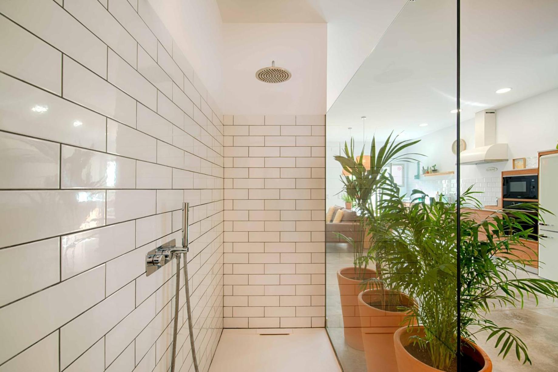Apartmán Loft Con Piscina Climatizada De Agua Salada Y Parking En El Centro De Figueres Figueres  Exteriér fotografie