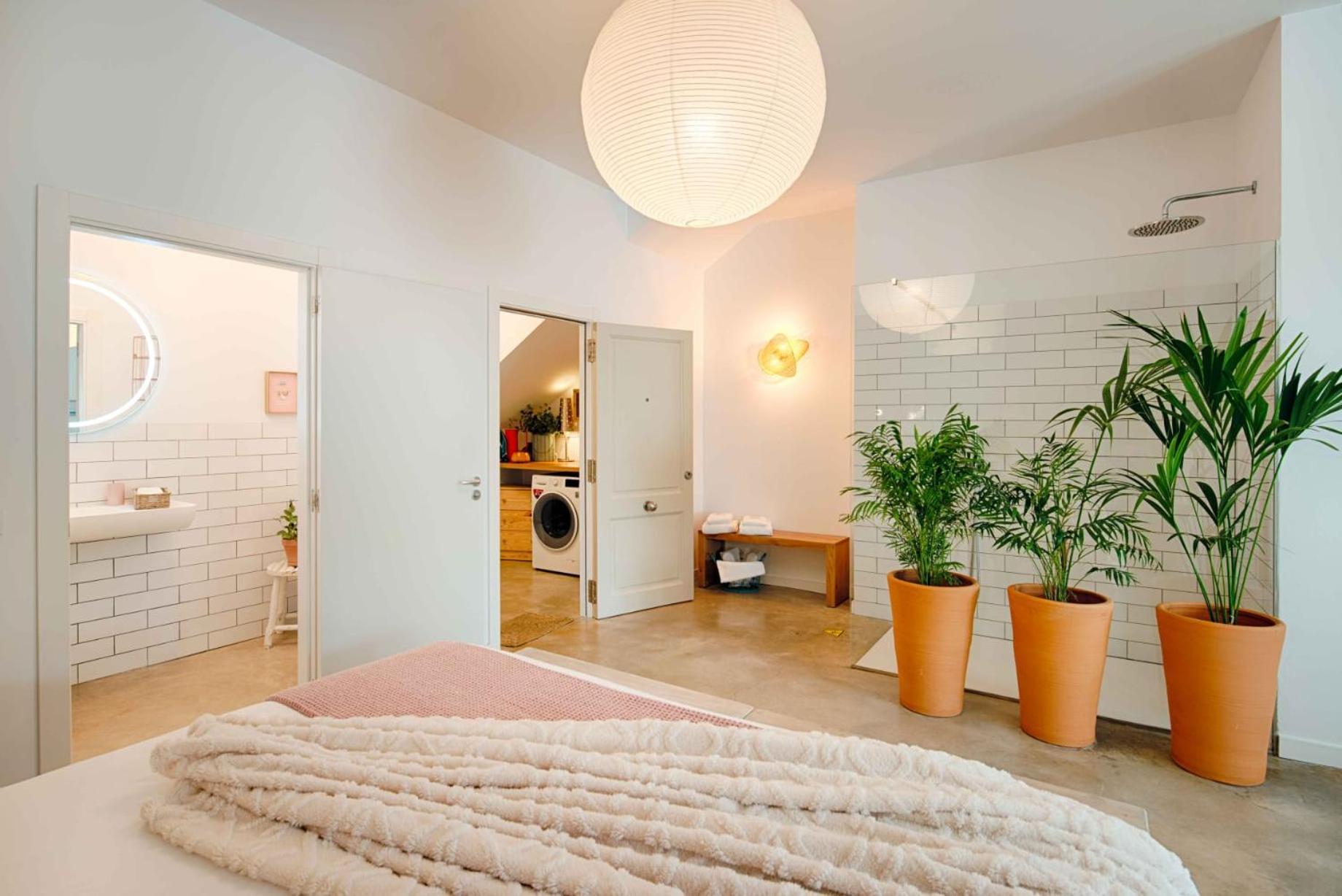 Apartmán Loft Con Piscina Climatizada De Agua Salada Y Parking En El Centro De Figueres Figueres  Exteriér fotografie